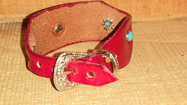 Braccialetto in cuoio